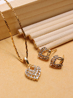 Gold-Plated Leaf Shape American Diamond Chain Pendant